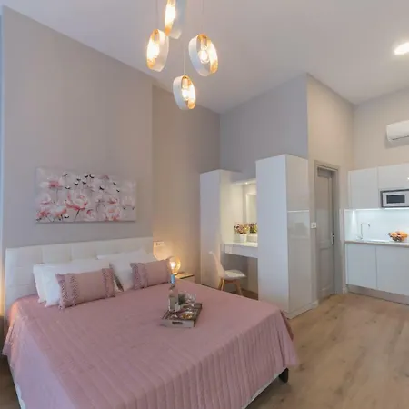 Saint George Unique Apartament