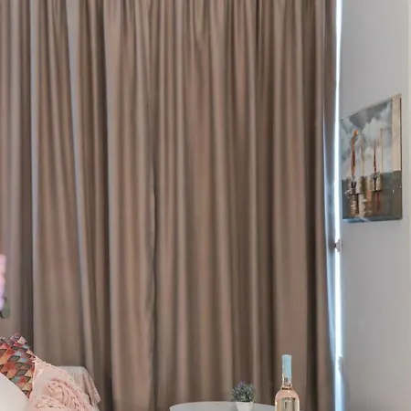 Saint George Unique شقة